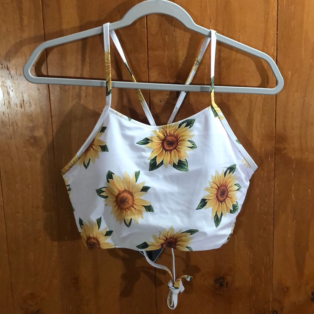 NWT Zaful Sunflower Swim Top Crop Top
